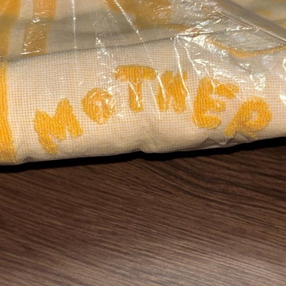 MOTHER Yellow and Cream Beach Towel Xtra Large - Picture 4 of 9